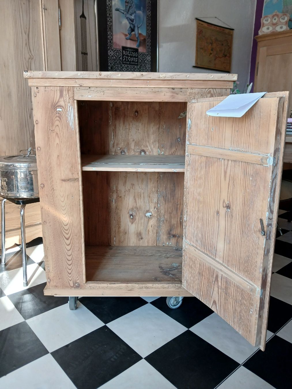 Armoires: Kleiner Tannenholz Schrank  – D'occasion à Hagenbuch ZH par bromaer 3