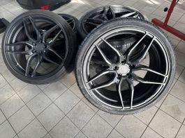 Concaver Cvr3 Felgen mit Sommerreifen 