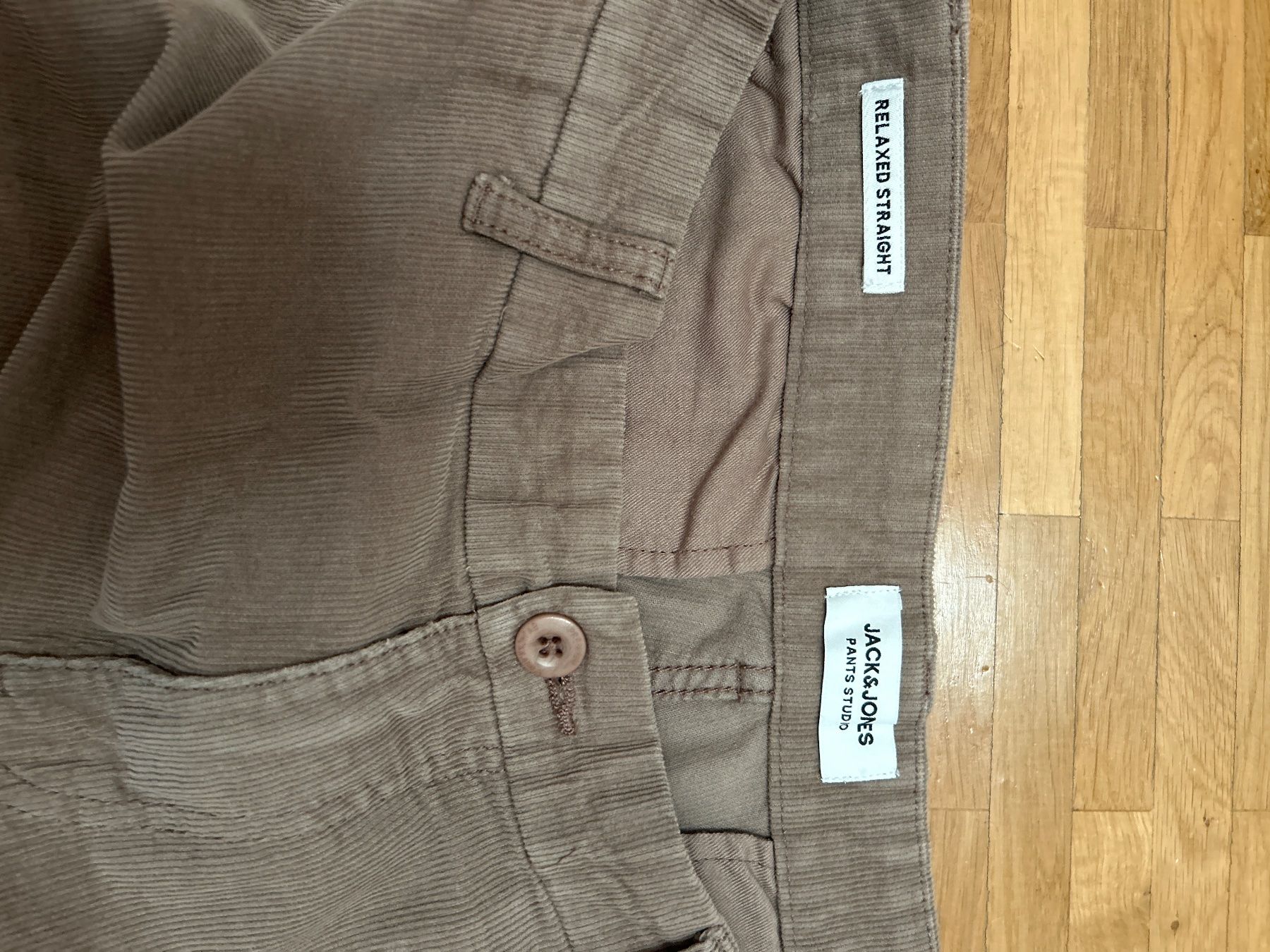 Jack & Jones Pantaloni: Chinohose Cord Jack & Jones – Usato da Winterthur venduto da Guizza93 1