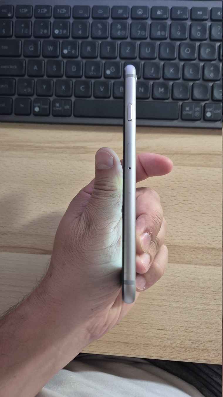 Apple Portables: iPhone 6S 2565 – Défectueux à Münchenbuchsee par MV_Solutions 4