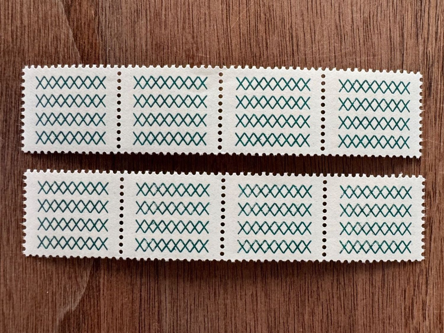 Tutti i francobolli: Prüfungsrolle, 2x 4-er Streifen – Nuovo (secondo la descrizione) da Jegenstorf venduto da lemur