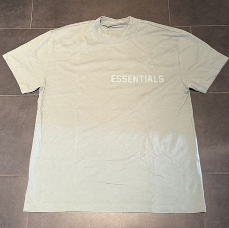 Essentials T-Shirt - Sage Green - Summer Essential!