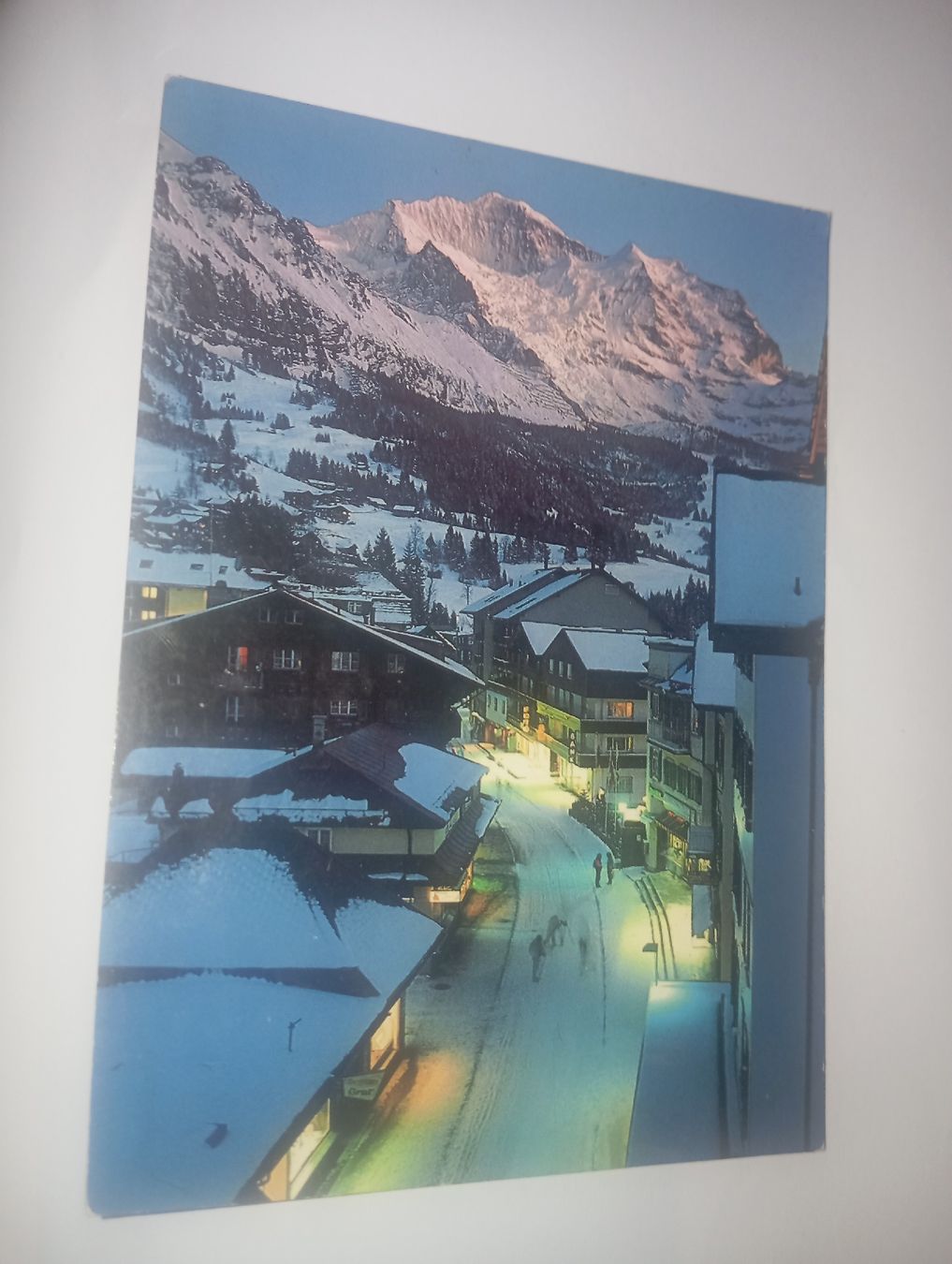 Cartoline postali: Wengen Wintersportplatz Jungfrau Ansichtskarte  – Usato da Belp venduto da Guadalupe84