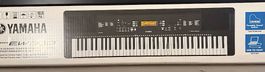 Yamaha PSR-EW300 - Tastiera digitale 76 tasti 