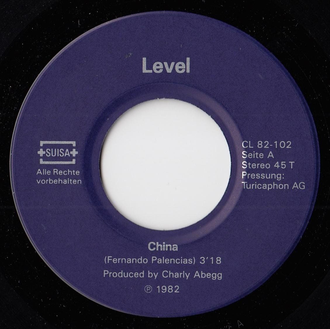 Vinyles: Level Vinyl Single von 1982 – D'occasion à Volketswil par Abcrecords 2