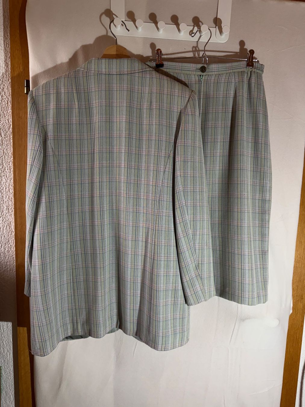 Completi & Tailleur: Zweiteiler von Rene Schaad Gr.42 Vintage – Usato da Grosswangen venduto da second_hand_dress 7