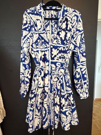 Kleid blau-weiss gemustert Grösse XL neu