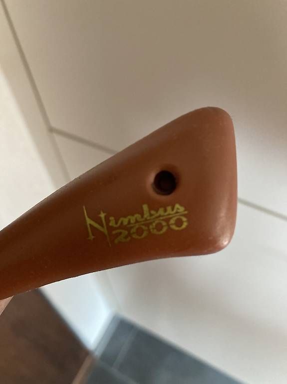 Attrezzature mediche: Balai Harry Potter nimbus 2000  – Usato da Vevey venduto da yvanschulz