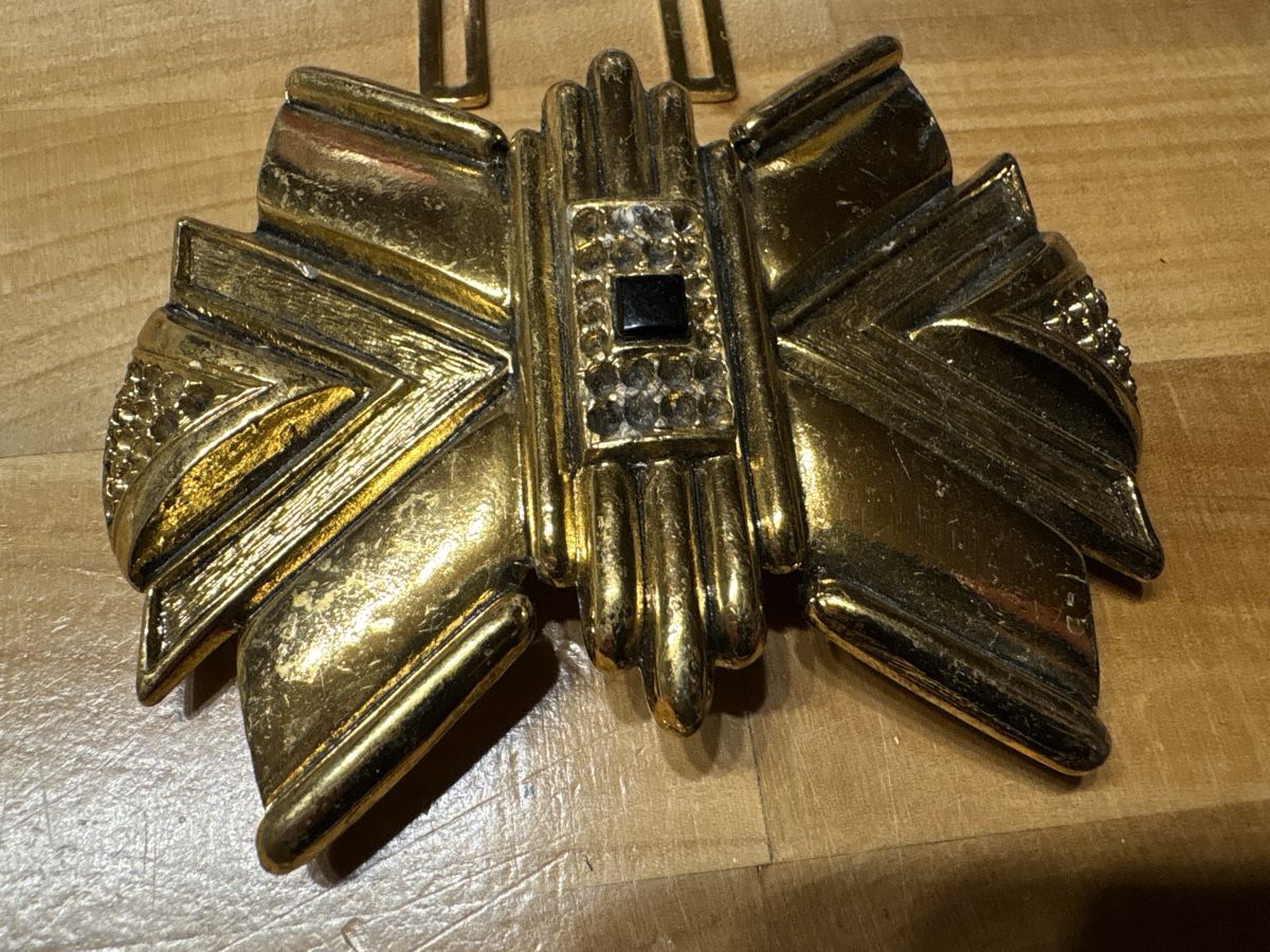 Fibbie per cinture: Gürtelschnalle gold farbig – Usato da Rümlang venduto da BoutiqueMonique16 1