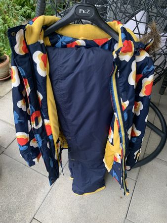 Skijacke & Skihose mit Hosenträgern