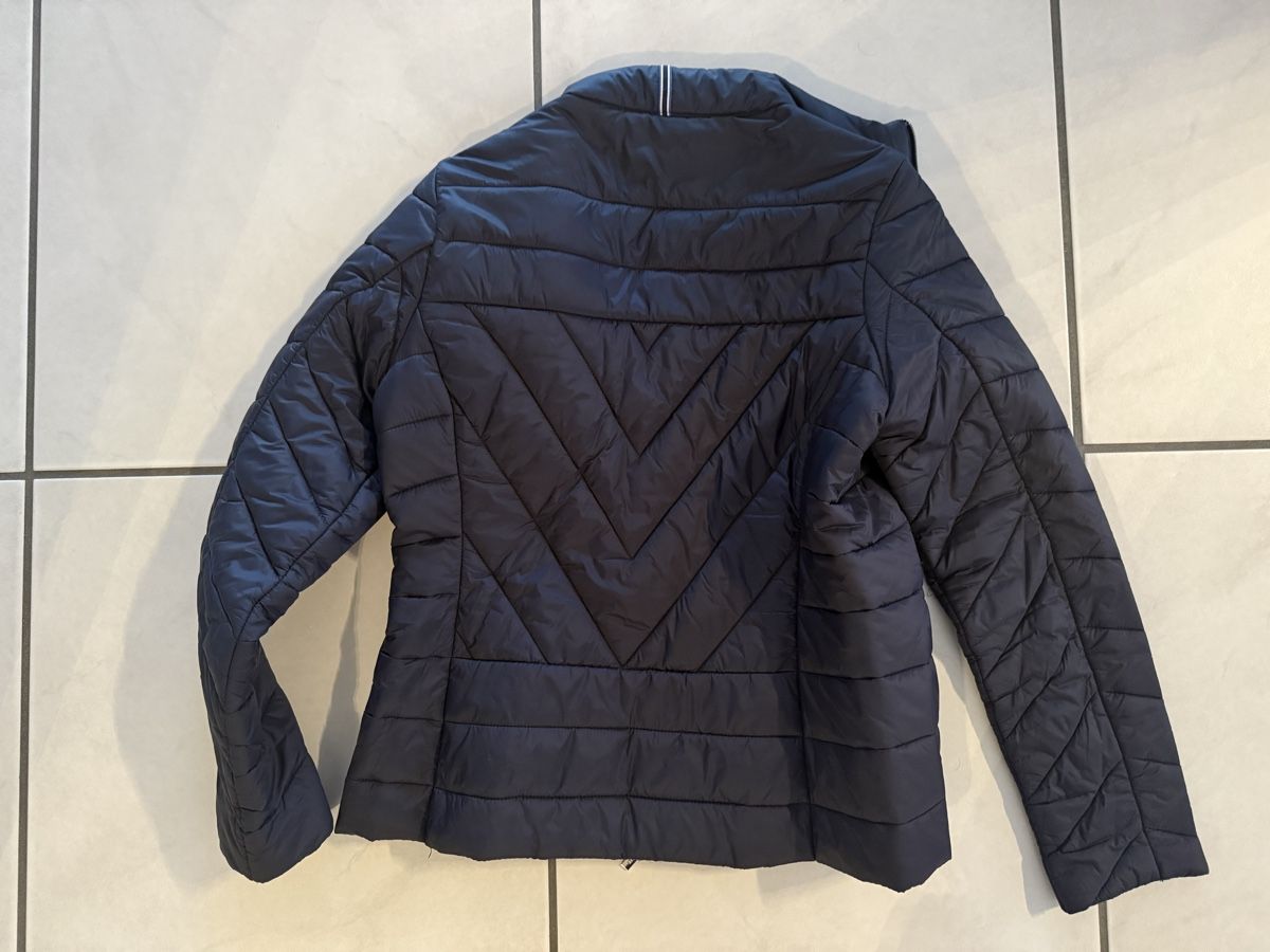 Tommy Hilfiger Giacche: Tommy Hilfiger Jacke – Usato da Recherswil venduto da Noname1 4