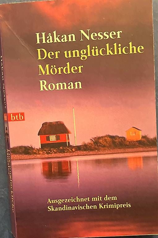 Bücher: Hakan Nesser Der unglückliche Mörder – Gebraucht aus Uffikon von nin_qwt5