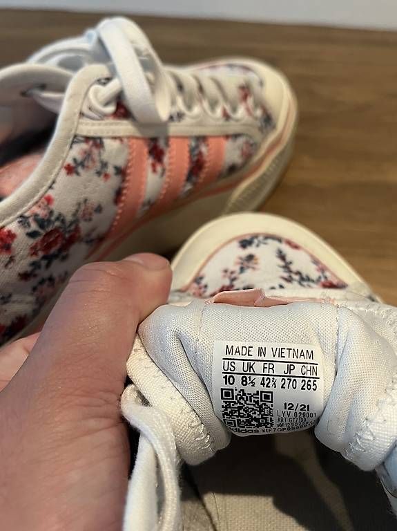 Scarpe da donna: Adidas Nizza Platform gr. 42 2/3 – Usato da Mörschwil venduto da nvcmi 2