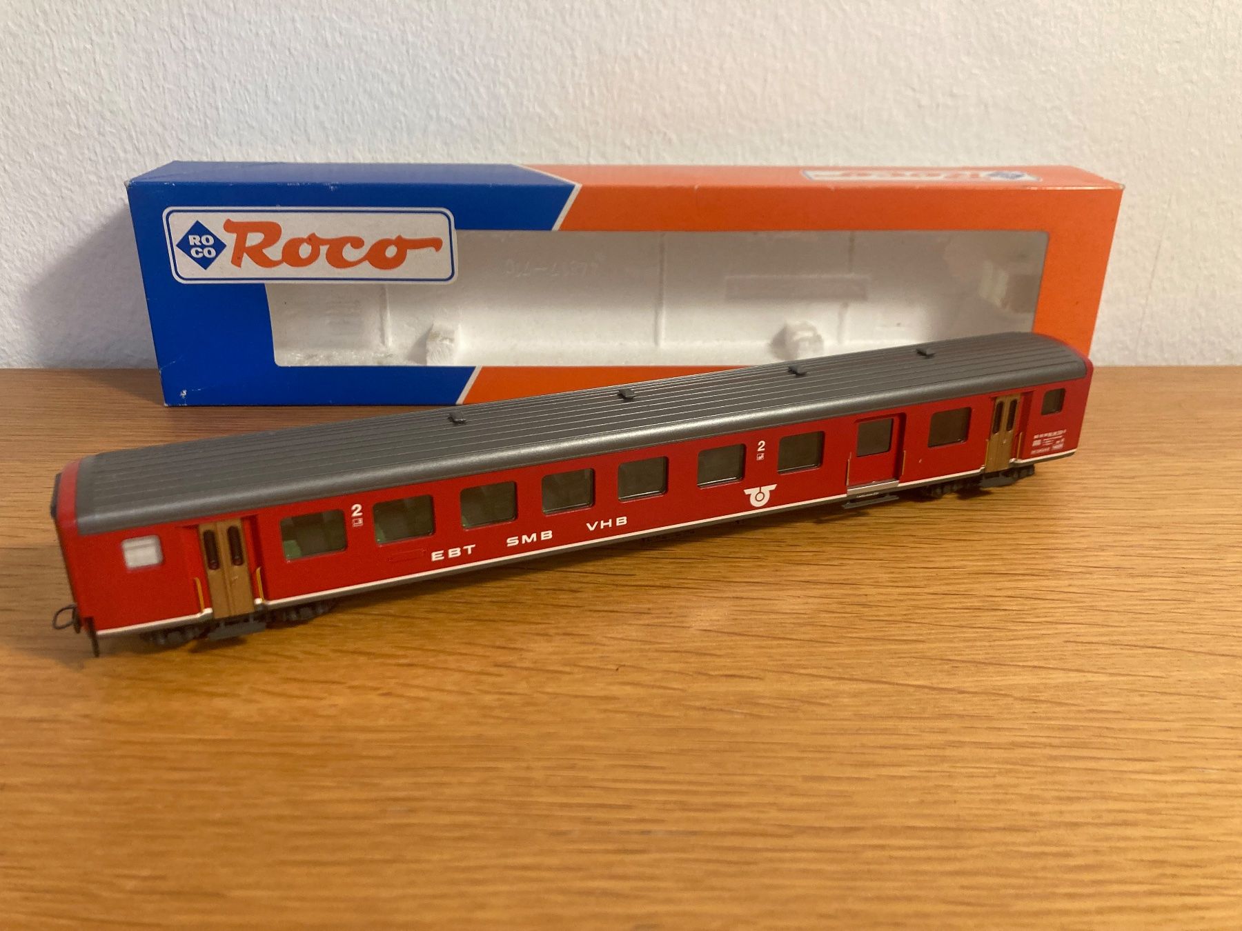 EMB Modellini di ferrovie: H0 EMB EBT Einheitswagen II BD – Usato da Bern venduto da yle_qd7v 1