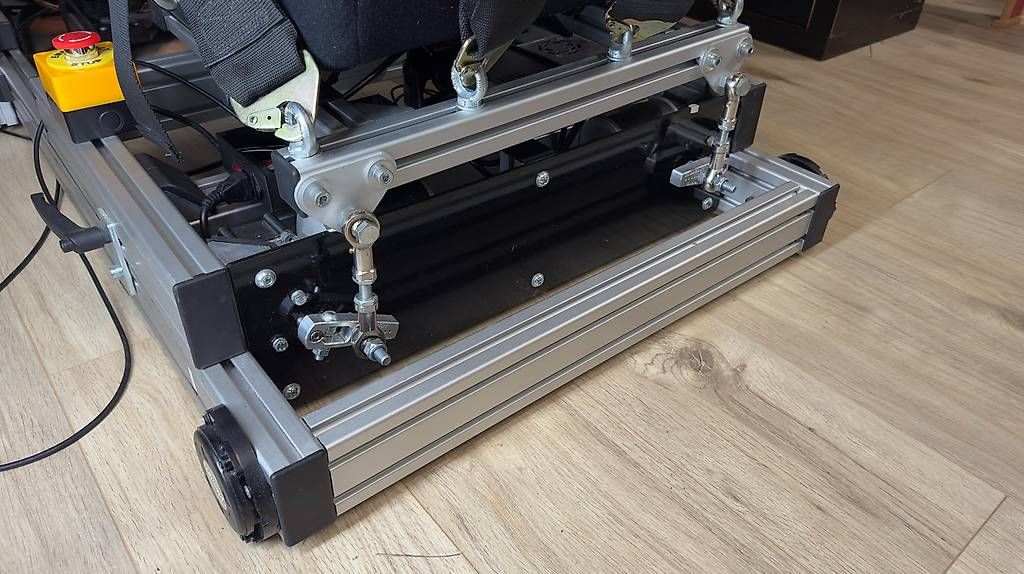 Go-Kart: Châssis simracing dynamique 2DOF sans accessoires – Usato da Eclagnens venduto da grandchamps 1