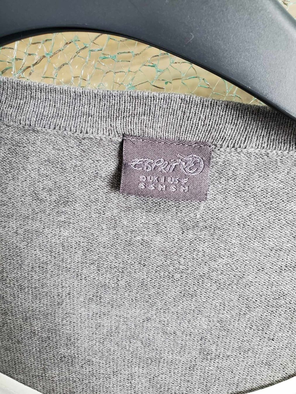 Esprit Pullover & Sweatshirts: Pull "Esprit" – Gebraucht aus Bernex von Sooeg_01 5