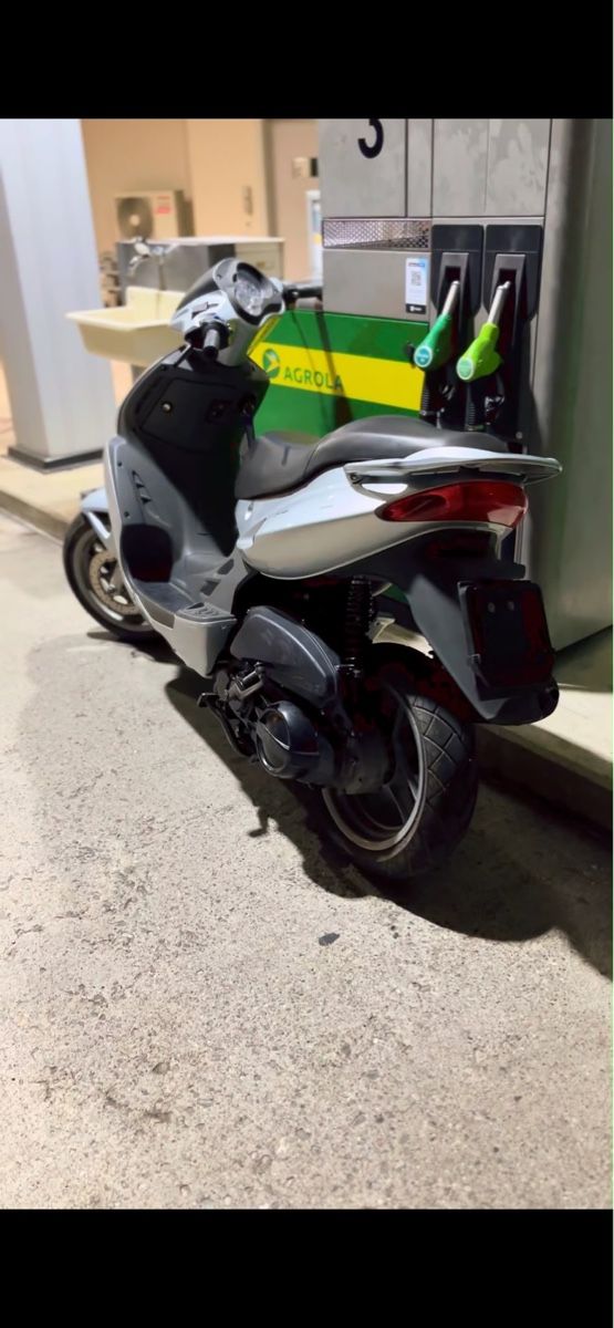 Malaguti Scooter: MALAGUTI F18 Warrior – Usato da Oberweningen venduto da mer_2yn9 3