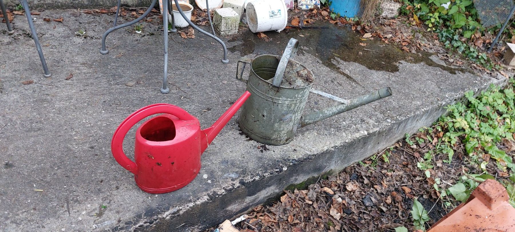 Annaffiatura & Irrigazione: Vintage Giesskanne, Zink, – Usato da Brislach venduto da ericCH 1