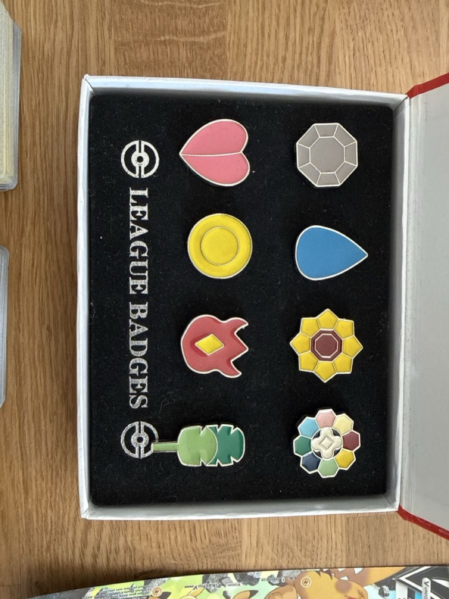 Pokémon Carte collezionabili: Pokemon Sammlung - Karten, Pins, Sticker, sealed Booster – Nuovo (secondo la descrizione) da Amriswil venduto da sim_nlb6 3