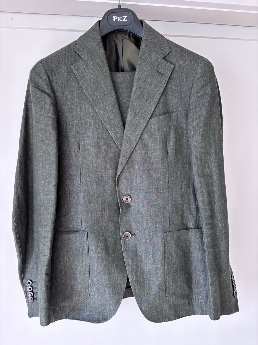 Anzüge: Napoli Couture Linen Suit Olive Green – Gebraucht aus Zürich von Grothschild