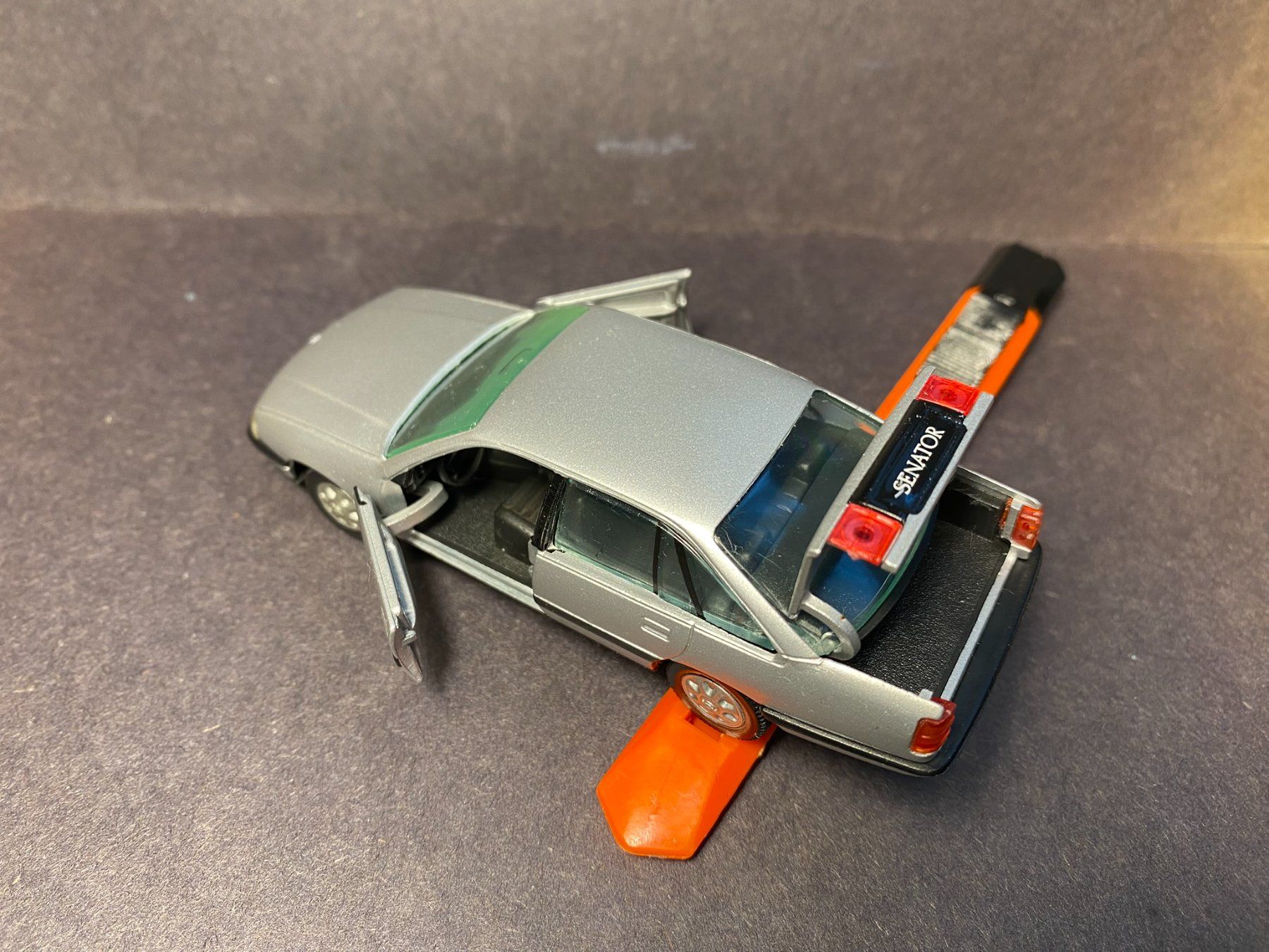 Gama Modellini d'auto: Opel Senator - GAMA 1:43 – Usato da Spiez venduto da Mlandcruiser 8