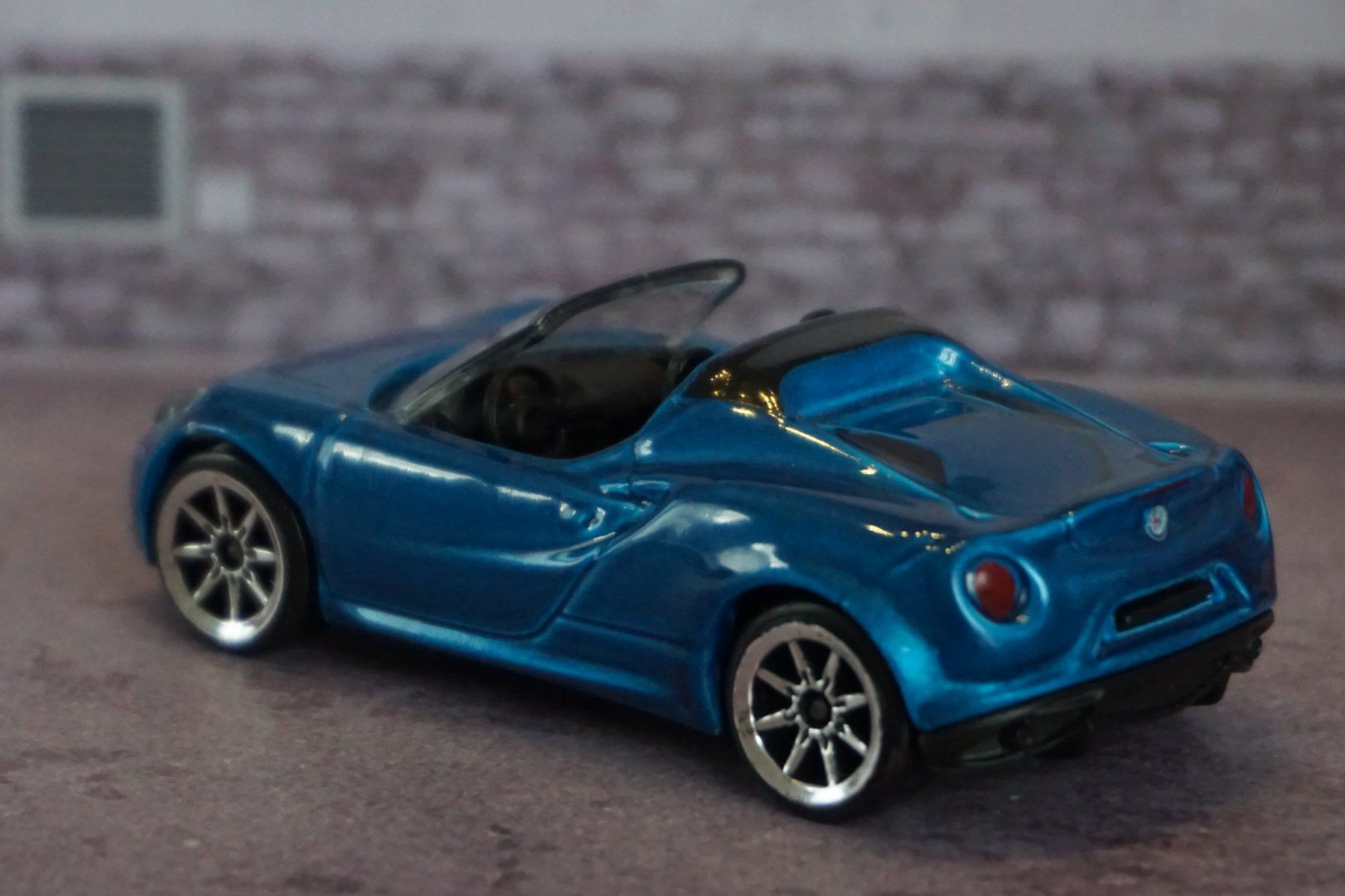Majorette Modellini d'auto: Majorette Alfa Romeo 4C Spider TOP !!!!!!!!!! – Usato da Reiden venduto da Doppeldecker69 1