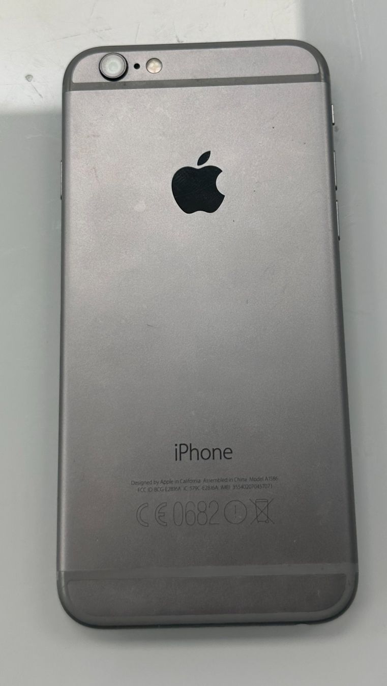 Apple Telefoni cellulari / Smartphones: Apple iPhone 6, 64GB, Space Grau, defekt – Difettoso da Basel venduto da protekto 1