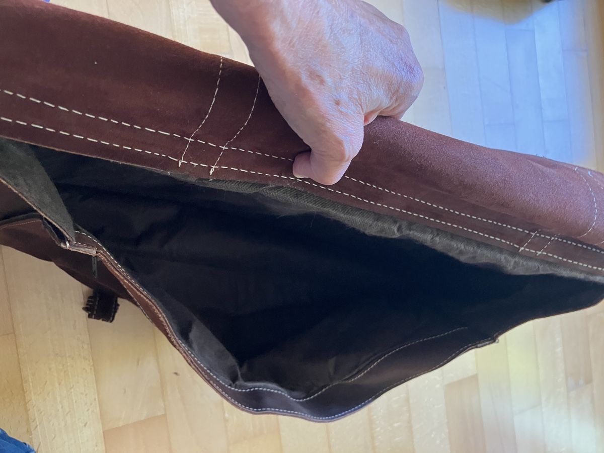 Borse: Grosse Vintage Messengertasche Rauleder – Usato da Stäfa venduto da ummroxana 2