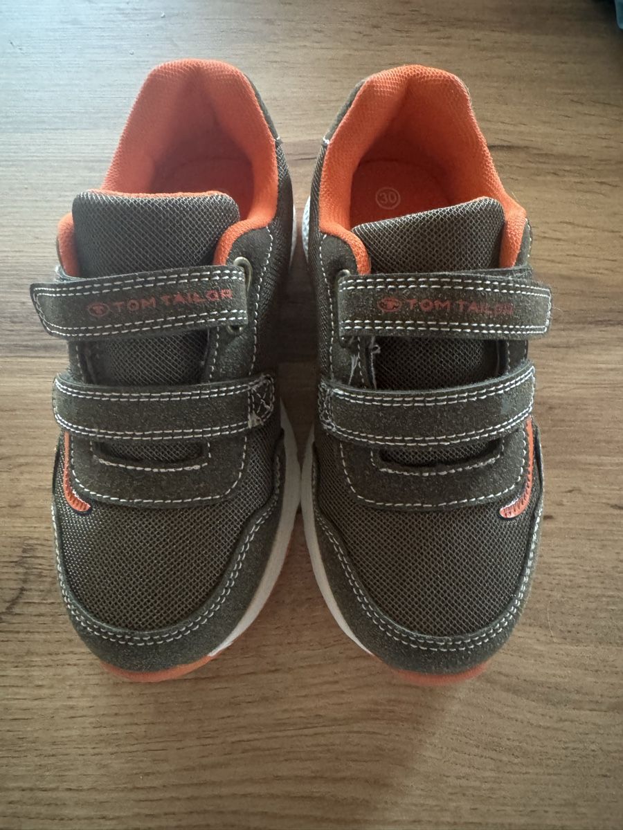 Tom Tailor Schuhe für Jungen: Sneaker Gr. 30 – Neu und originalverpackt aus Niederdorf von nssc 2