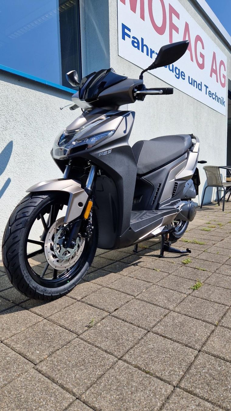 Kymco Scooter: KYMCO Agility 125ccm ABS Roller Scooter – Nuovo e nell'imballaggio originale da Wetzikon ZH venduto da MOFAG-AG 1