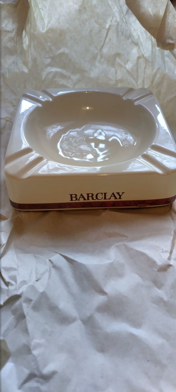 Portacenere: Aschenbecher, Barclay 3 stk. neu – Nuovo e nell'imballaggio originale da Rothrist venduto da Sheriff94