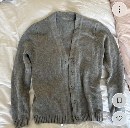 Grauer Cardigan von Brandy Melville in Grösse one size