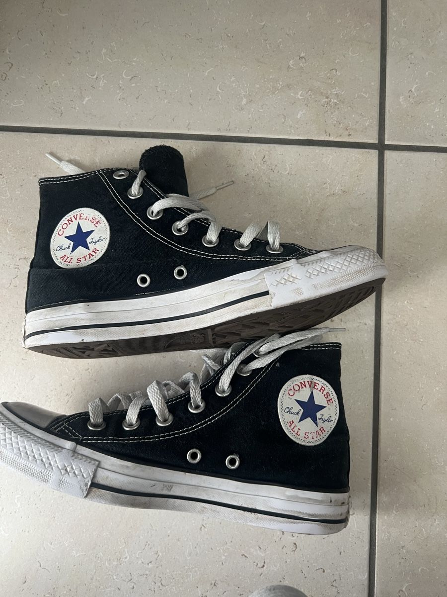 Scarpe da donna: Black Converse All Star High Tops - Size 37 – Usato da Münchenbuchsee venduto da almapalma