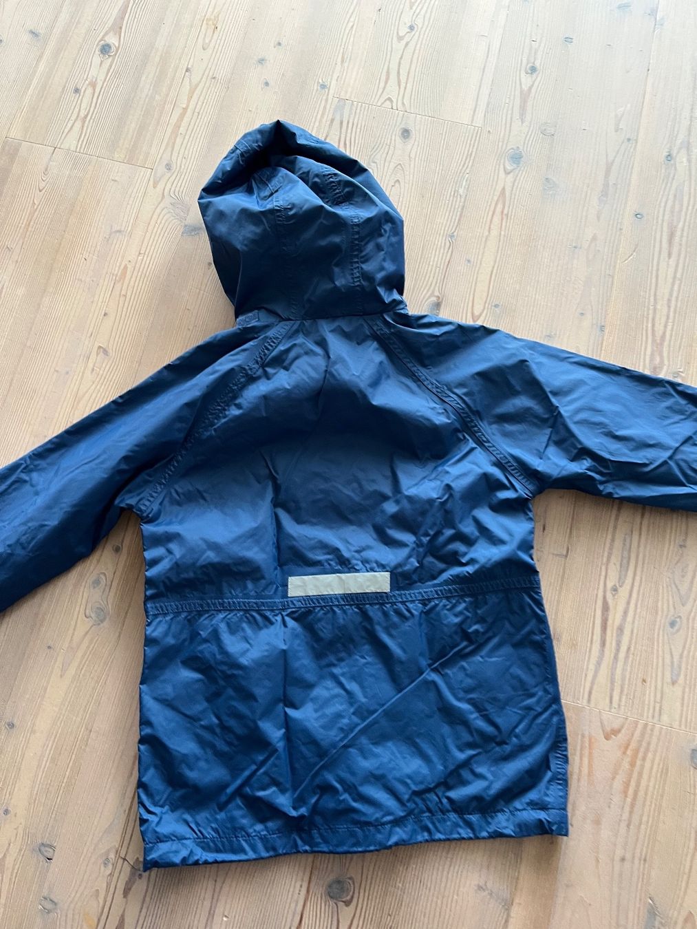 Giacche: Regenjacke Grösse 140 – Usato da Wichtrach venduto da Katlile 1