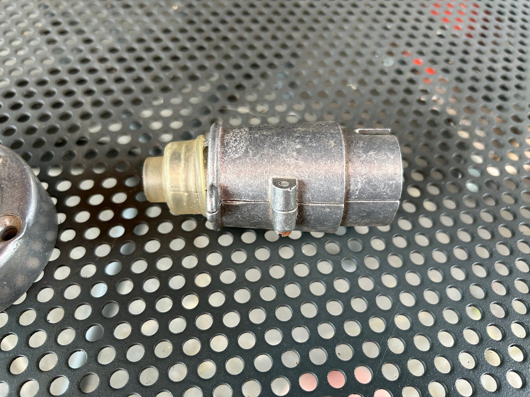 Stecker: Anhängerstecker ALT, 7-polig, ALU – Gebraucht aus hägendorf von hsh4614 3