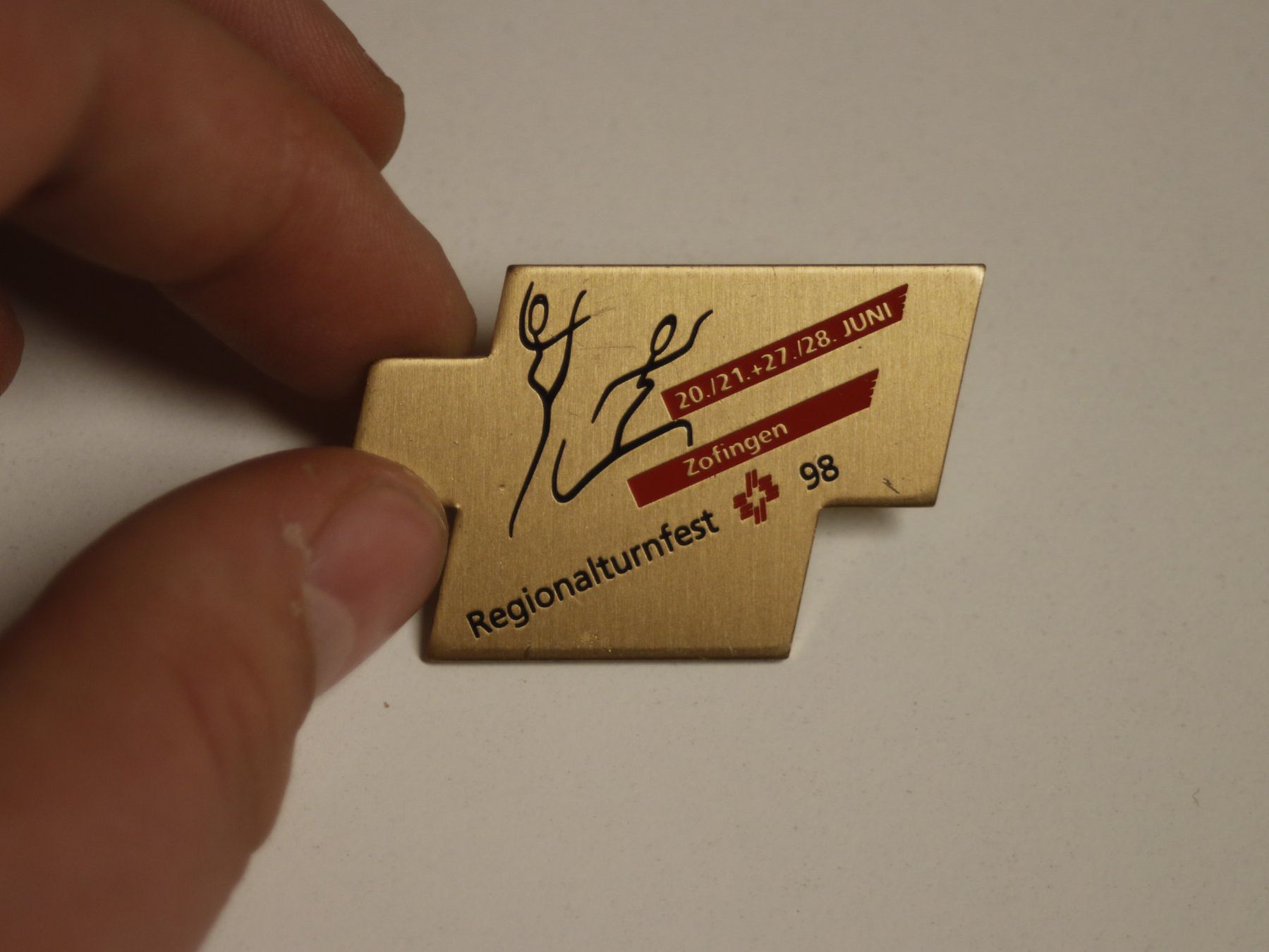 Placchette & Badge: Pin – Usato da Zofingen venduto da dodolino65 1