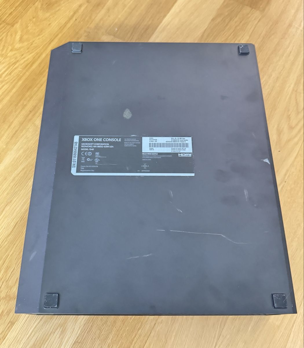 Microsoft Console: Microsoft XBox One Konsole mit original Zubehör – Usato da Herisau venduto da Seyashop1 7