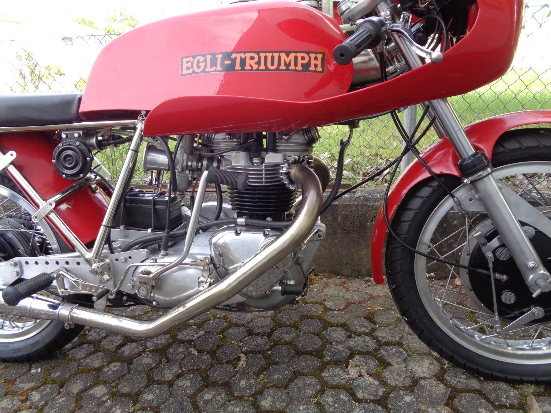 Triumph Route: EGLI Triumph - echt, keine Replica – D'occasion à Allschwil par mumat 2