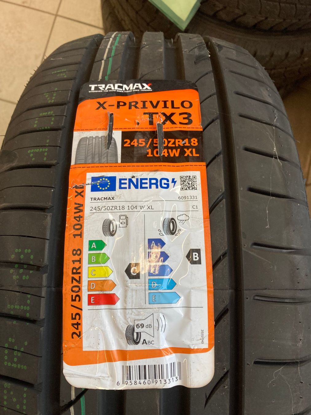 Pneumatici & Ruote complete: 245/50R18 Sommerpneu – Nuovo e nell'imballaggio originale da Cham venduto da WB2223 5
