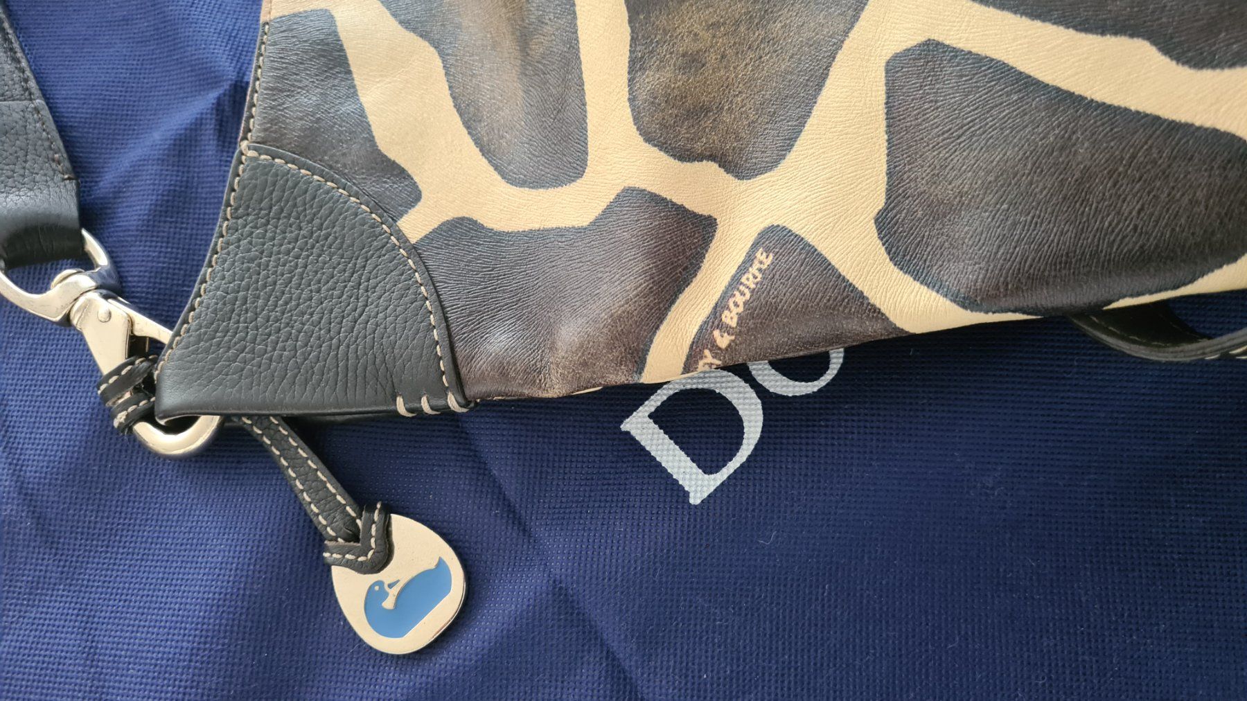 Borse da donna: Dooney & Bourke Ledertasche Giraffenmuster – Usato da Jona venduto da hen_7fyc 3