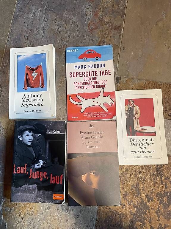 Libri: Schuhllektüren – Usato da Seewis Dorf venduto da nor_w7dm