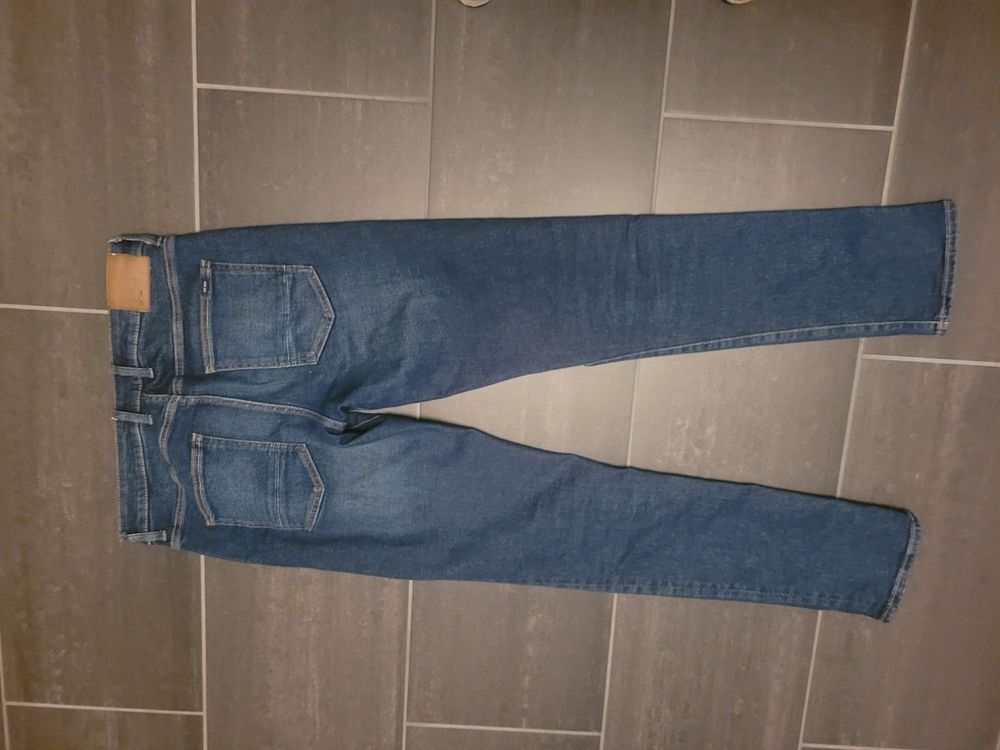 Jeans: Jeans, W32 L34 – Nuovo (secondo la descrizione) da Sins venduto da dsto 2