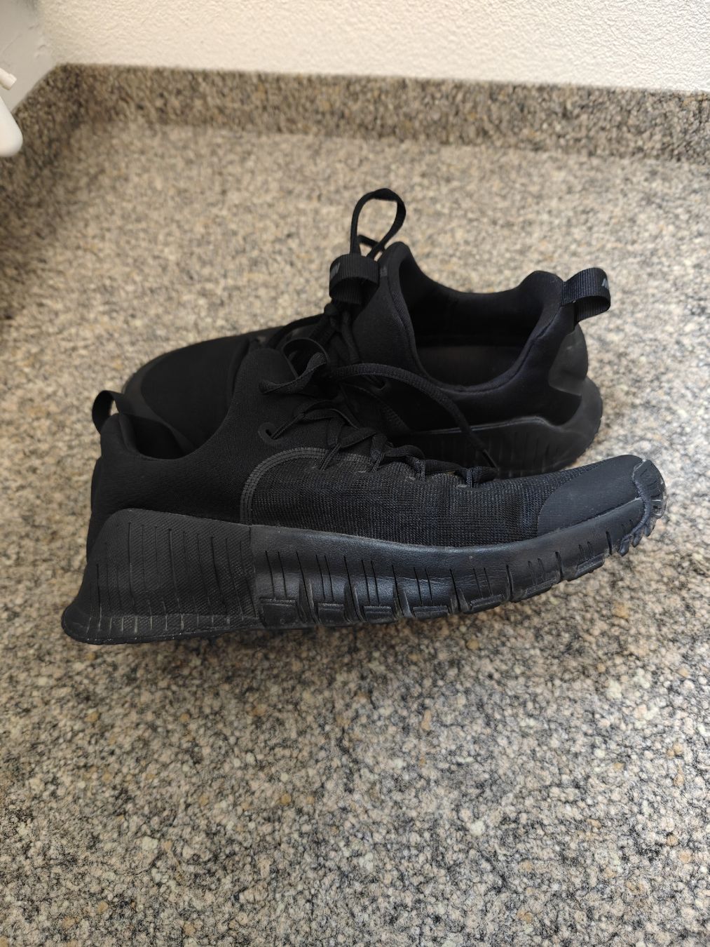Nike Scarpe da donna: Nike Free Metcon 6, Grösse 42 – Nuovo (secondo la descrizione) da Samedan venduto da t_p_8nvs 2