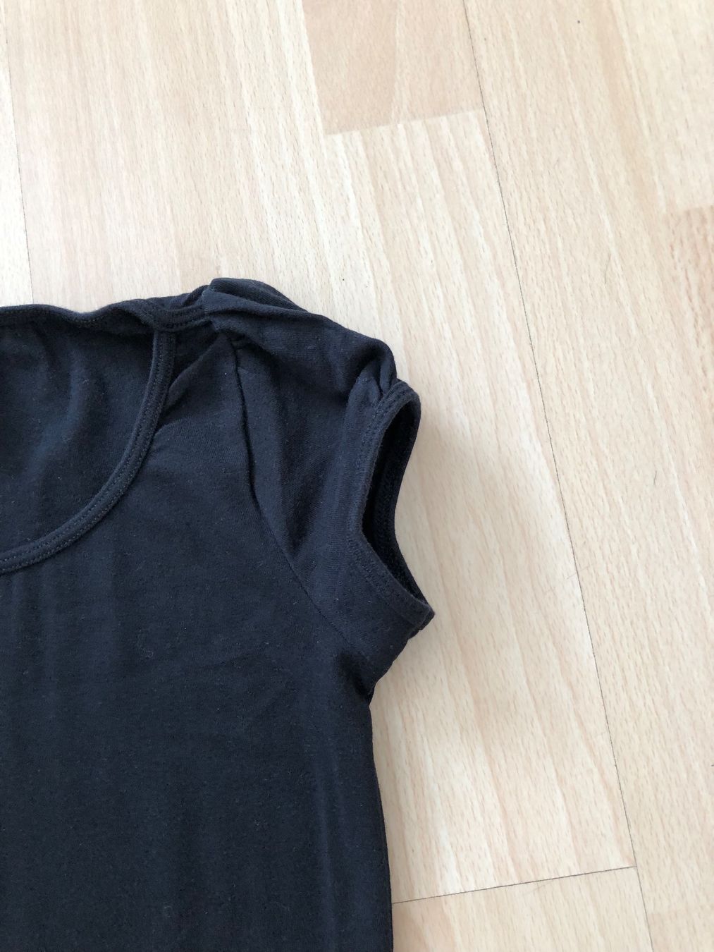 T-shirt: Amisu Shirt Gr.XS – Nuovo (secondo la descrizione) da Chur venduto da vicky7 2