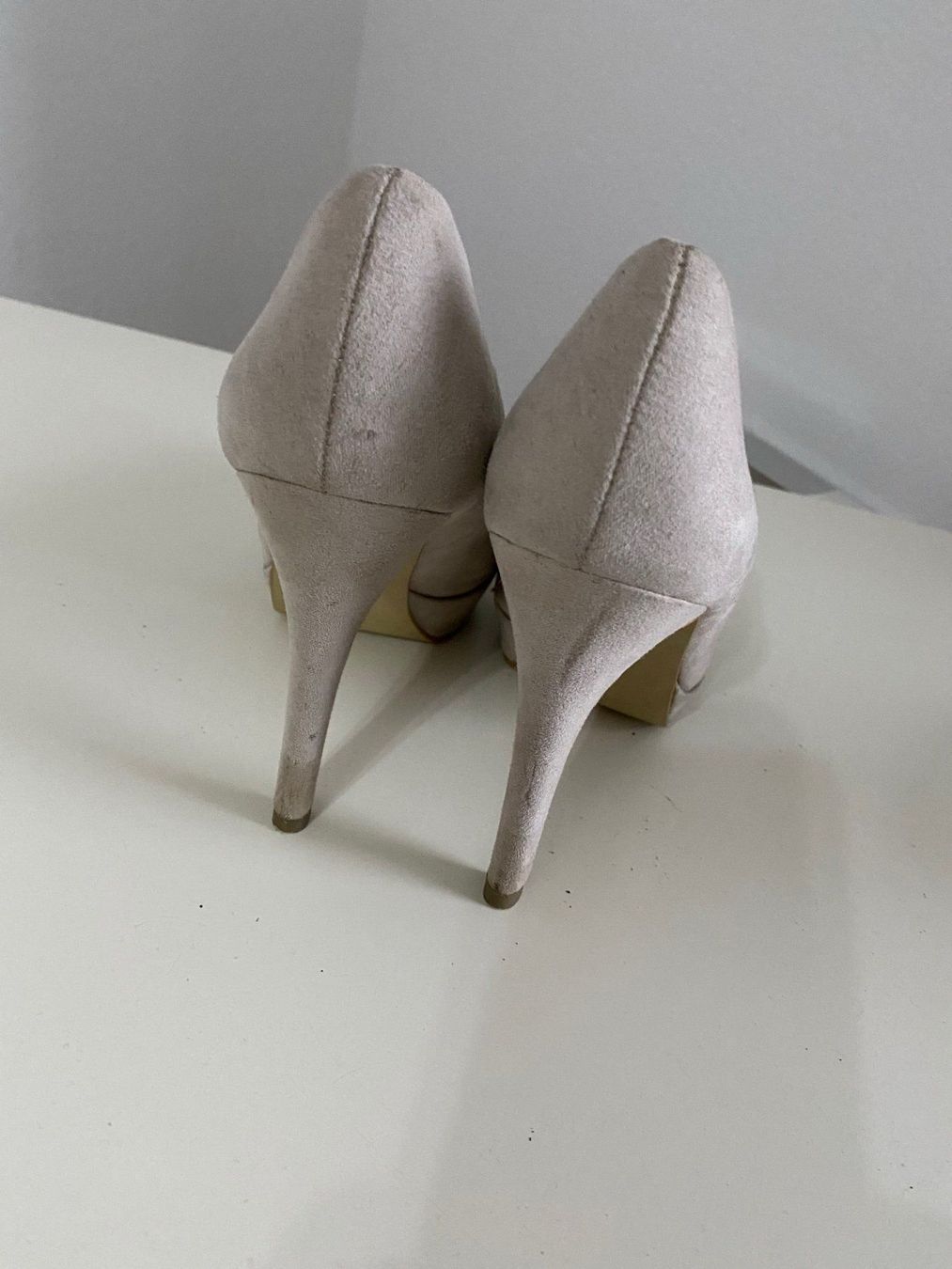 Damenschuhe: Damen Pumps – Gebraucht aus Lupfig von Pluribus 2