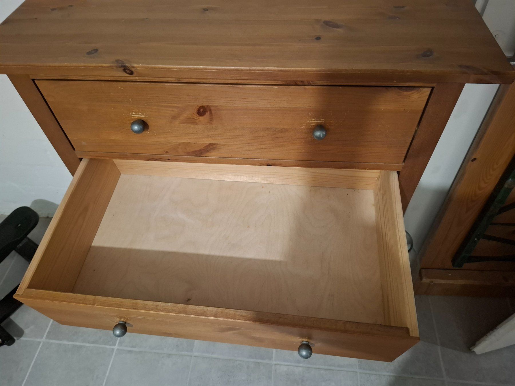 Interio Kommoden: Schöne Holzkommode im Landhausstil – Gebraucht aus Bülach von Wuxi 3