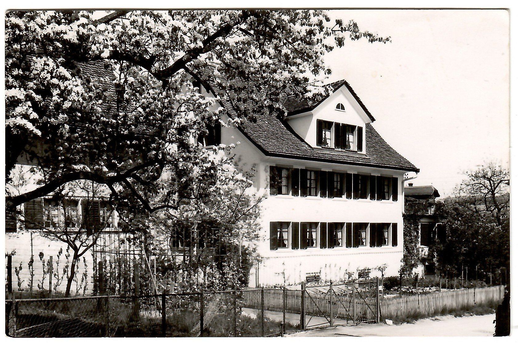 Cartes postales: Ansichtskarte Kilchberg,  Privathaus ? – D'occasion à Kerns par etma3