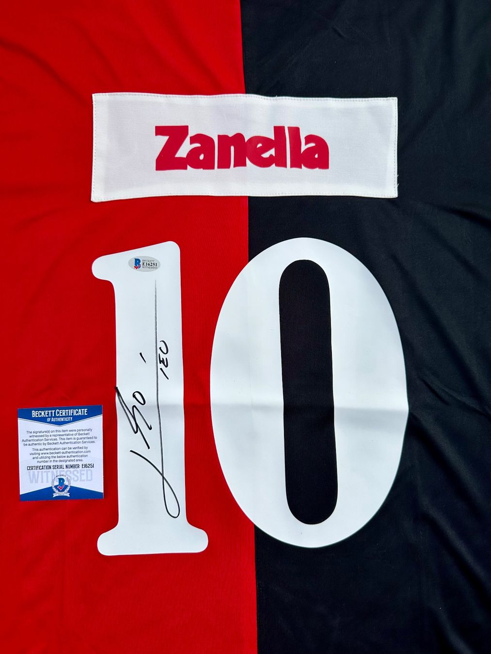 Autografi: Autogramm von Lionel Messi – Nuovo e nell'imballaggio originale da Bachenbülach venduto da inn_5kmg 2