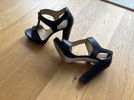 Michael Kors Black Leather Heels - Size 7/ EU size 37
