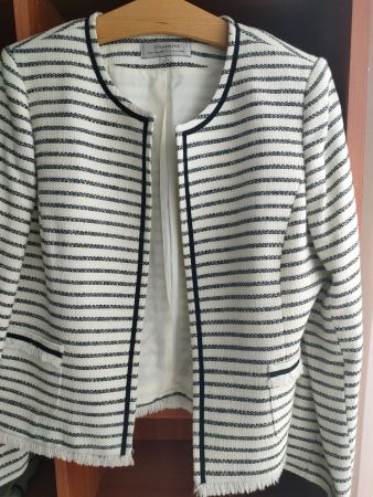 Tahari Jacke